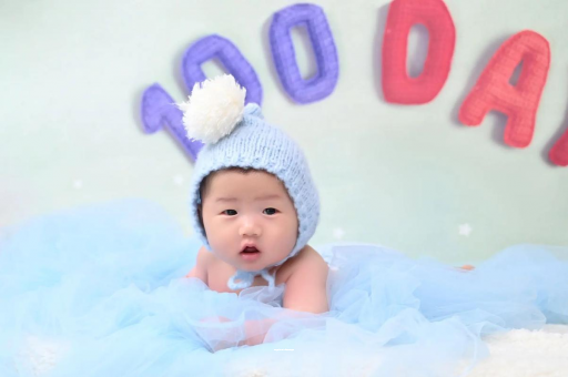 淇县四个月宝宝会翻身 淇县四个月宝宝会翻身